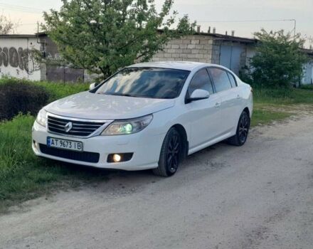 Білий Рено Латітьюд, об'ємом двигуна 2 л та пробігом 304 тис. км за 9282 $, фото 69 на Automoto.ua