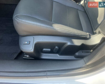 Белый Рено Латитьюд, объемом двигателя 2 л и пробегом 43 тыс. км за 14999 $, фото 45 на Automoto.ua