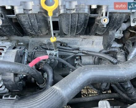 Білий Рено Латітьюд, об'ємом двигуна 2 л та пробігом 45 тис. км за 12800 $, фото 16 на Automoto.ua