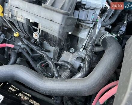 Білий Рено Латітьюд, об'ємом двигуна 2 л та пробігом 45 тис. км за 12800 $, фото 17 на Automoto.ua