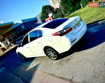 Белый Рено Латитьюд, объемом двигателя 2 л и пробегом 43 тыс. км за 14999 $, фото 59 на Automoto.ua