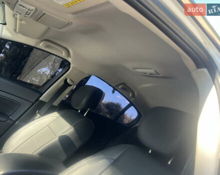 Белый Рено Латитьюд, объемом двигателя 2 л и пробегом 43 тыс. км за 14999 $, фото 43 на Automoto.ua