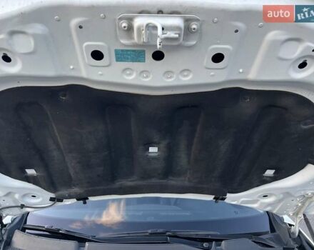 Білий Рено Латітьюд, об'ємом двигуна 2 л та пробігом 45 тис. км за 12800 $, фото 19 на Automoto.ua