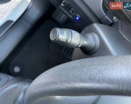 Білий Рено Латітьюд, об'ємом двигуна 2 л та пробігом 45 тис. км за 12800 $, фото 29 на Automoto.ua