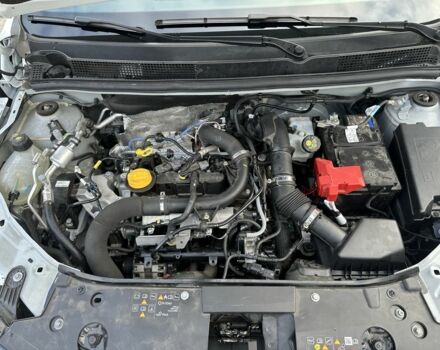 Белый Рено Латитьюд, объемом двигателя 1 л и пробегом 7 тыс. км за 16500 $, фото 6 на Automoto.ua