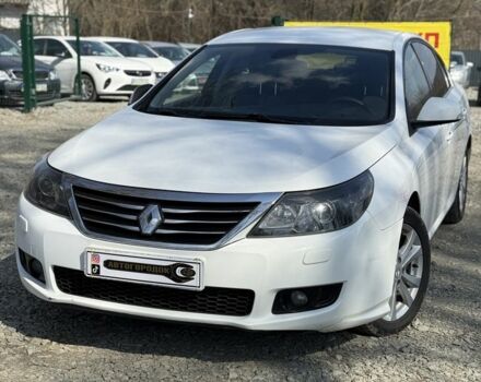 Білий Рено Латітьюд, об'ємом двигуна 2 л та пробігом 307 тис. км за 5700 $, фото 1 на Automoto.ua