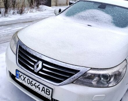 Білий Рено Латітьюд, об'ємом двигуна 2 л та пробігом 188 тис. км за 9000 $, фото 1 на Automoto.ua