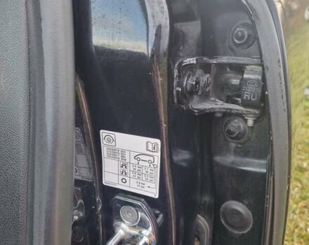 Черный Рено Латитьюд, объемом двигателя 2 л и пробегом 308 тыс. км за 9000 $, фото 16 на Automoto.ua