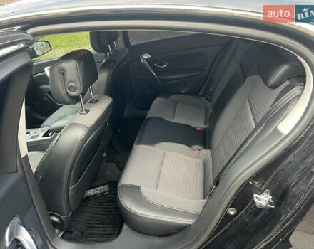 Чорний Рено Латітьюд, об'ємом двигуна 2 л та пробігом 260 тис. км за 9999 $, фото 14 на Automoto.ua