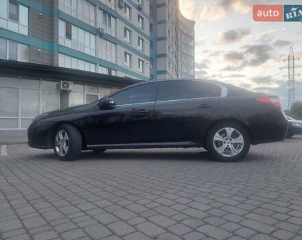 Черный Рено Латитьюд, объемом двигателя 2 л и пробегом 300 тыс. км за 6700 $, фото 7 на Automoto.ua