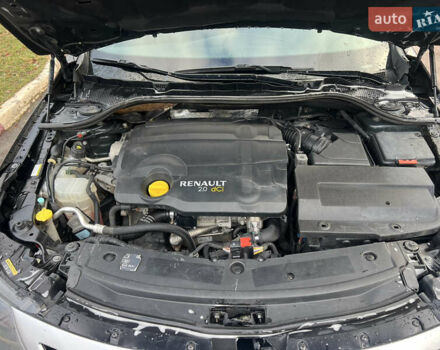 Чорний Рено Латітьюд, об'ємом двигуна 2 л та пробігом 260 тис. км за 9999 $, фото 25 на Automoto.ua