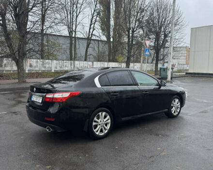 Черный Рено Латитьюд, объемом двигателя 2 л и пробегом 198 тыс. км за 6000 $, фото 4 на Automoto.ua