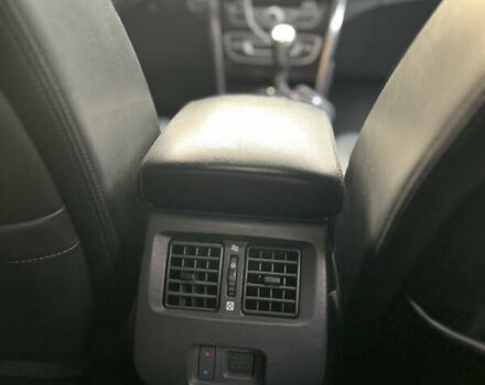 Черный Рено Латитьюд, объемом двигателя 2.5 л и пробегом 114 тыс. км за 11700 $, фото 14 на Automoto.ua