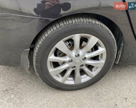 Черный Рено Латитьюд, объемом двигателя 2.5 л и пробегом 306 тыс. км за 6300 $, фото 22 на Automoto.ua