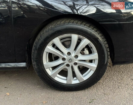 Черный Рено Латитьюд, объемом двигателя 2 л и пробегом 190 тыс. км за 6550 $, фото 3 на Automoto.ua