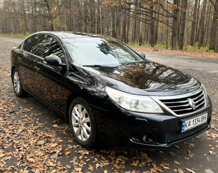 Черный Рено Латитьюд, объемом двигателя 2.5 л и пробегом 114 тыс. км за 11700 $, фото 20 на Automoto.ua