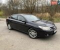 Черный Рено Латитьюд, объемом двигателя 2.5 л и пробегом 306 тыс. км за 6300 $, фото 7 на Automoto.ua