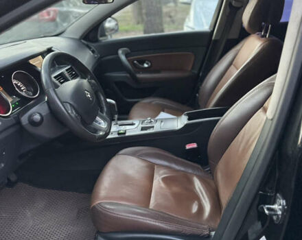 Черный Рено Латитьюд, объемом двигателя 2 л и пробегом 190 тыс. км за 6550 $, фото 8 на Automoto.ua