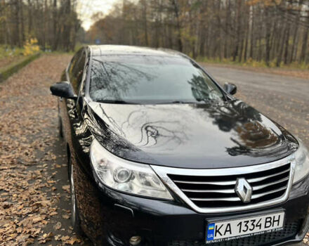 Черный Рено Латитьюд, объемом двигателя 2.5 л и пробегом 114 тыс. км за 11700 $, фото 1 на Automoto.ua