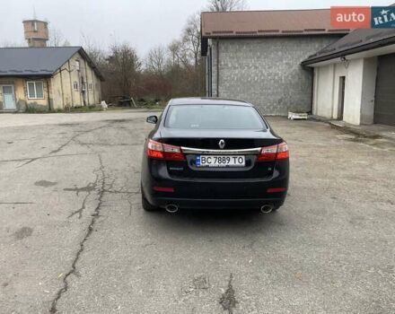 Черный Рено Латитьюд, объемом двигателя 2.5 л и пробегом 306 тыс. км за 6300 $, фото 4 на Automoto.ua