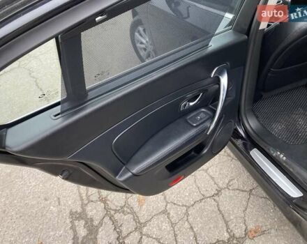 Черный Рено Латитьюд, объемом двигателя 2.5 л и пробегом 306 тыс. км за 6300 $, фото 16 на Automoto.ua