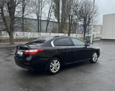 Черный Рено Латитьюд, объемом двигателя 2 л и пробегом 198 тыс. км за 6000 $, фото 3 на Automoto.ua