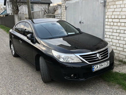 Рено Латітьюд 2011 у Черкасах на Automoto.ua Чорний Рено Латітьюд, об'ємом двигуна 2 л та пробігом 126 тис. км за 7700 $, фото 1 на Automoto.ua