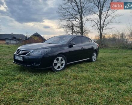 Черный Рено Латитьюд, объемом двигателя 2 л и пробегом 308 тыс. км за 9000 $, фото 1 на Automoto.ua