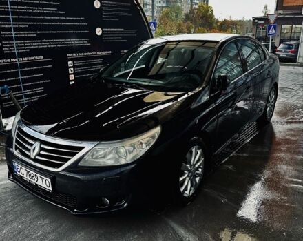 Черный Рено Латитьюд, объемом двигателя 2.5 л и пробегом 306 тыс. км за 6300 $, фото 1 на Automoto.ua