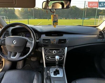 Рено Латитьюд, объемом двигателя 2 л и пробегом 260 тыс. км за 6400 $, фото 18 на Automoto.ua