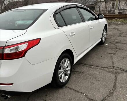 Рено Латітьюд, об'ємом двигуна 2 л та пробігом 224 тис. км за 7800 $, фото 5 на Automoto.ua