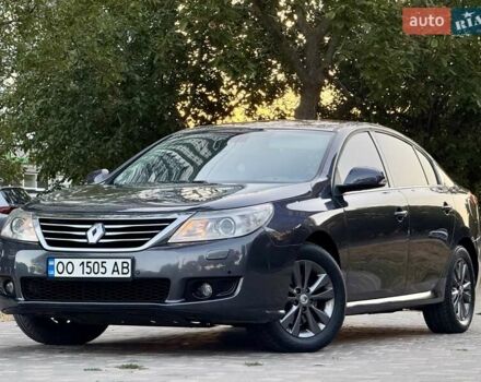 Рено Латитьюд, объемом двигателя 2 л и пробегом 161 тыс. км за 6999 $, фото 1 на Automoto.ua
