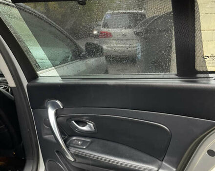 Серый Рено Латитьюд, объемом двигателя 2 л и пробегом 192 тыс. км за 7600 $, фото 8 на Automoto.ua