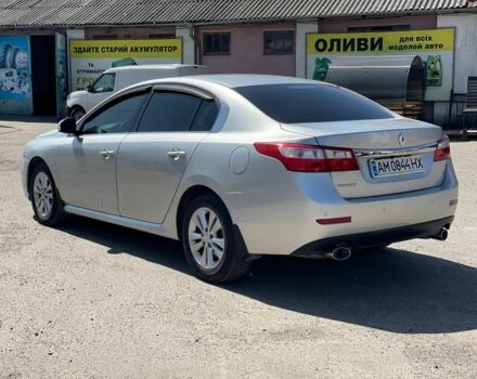 Сірий Рено Латітьюд, об'ємом двигуна 2.5 л та пробігом 260 тис. км за 6500 $, фото 3 на Automoto.ua