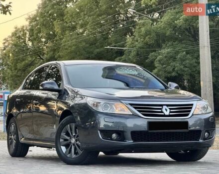 Рено Латитьюд 2011 в Одессе на Automoto.ua Серый Рено Латитьюд, объемом двигателя 2 л и пробегом 161 тыс. км за 6999 $, фото 6 на Automoto.ua