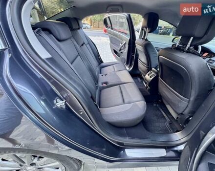 Рено Латитьюд 2011 в Одессе на Automoto.ua Серый Рено Латитьюд, объемом двигателя 2 л и пробегом 161 тыс. км за 6999 $, фото 31 на Automoto.ua