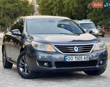 Рено Латитьюд 2011 в Одессе на Automoto.ua Серый Рено Латитьюд, объемом двигателя 2 л и пробегом 161 тыс. км за 6999 $, фото 7 на Automoto.ua