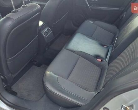 Рено Латитьюд 2011 в Виннице на Automoto.ua Серый Рено Латитьюд, объемом двигателя 2 л и пробегом 320 тыс. км за 7700 $, фото 5 на Automoto.ua