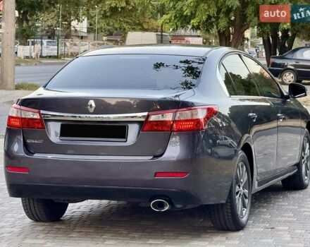 Рено Латитьюд 2011 в Одессе на Automoto.ua Серый Рено Латитьюд, объемом двигателя 2 л и пробегом 161 тыс. км за 6999 $, фото 20 на Automoto.ua