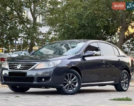Рено Латитьюд 2011 в Одессе на Automoto.ua Серый Рено Латитьюд, объемом двигателя 2 л и пробегом 161 тыс. км за 6999 $, фото 15 на Automoto.ua