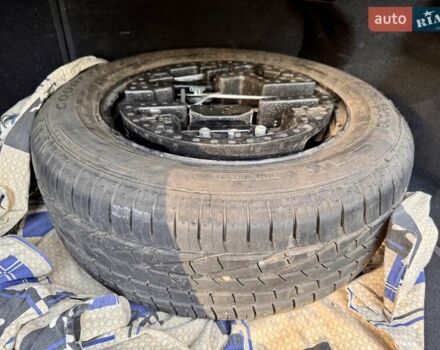 Рено Латитьюд 2011 в Одессе на Automoto.ua Серый Рено Латитьюд, объемом двигателя 2 л и пробегом 161 тыс. км за 6999 $, фото 53 на Automoto.ua