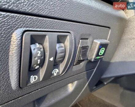 Рено Латитьюд 2011 в Одессе на Automoto.ua Серый Рено Латитьюд, объемом двигателя 2 л и пробегом 161 тыс. км за 6999 $, фото 39 на Automoto.ua