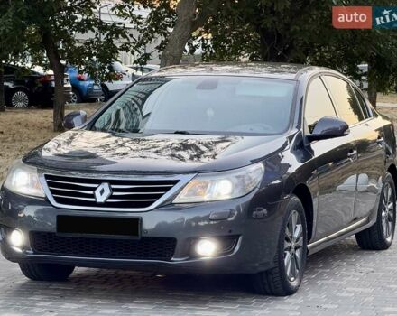 Рено Латитьюд 2011 в Одессе на Automoto.ua Серый Рено Латитьюд, объемом двигателя 2 л и пробегом 161 тыс. км за 6999 $, фото 25 на Automoto.ua