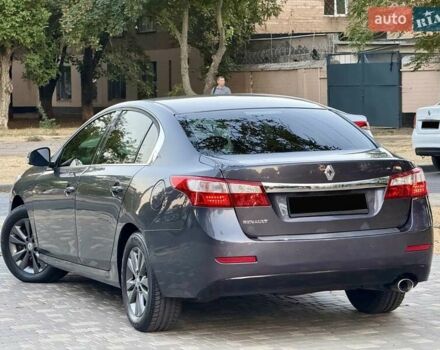 Рено Латитьюд 2011 в Одессе на Automoto.ua Серый Рено Латитьюд, объемом двигателя 2 л и пробегом 161 тыс. км за 6999 $, фото 8 на Automoto.ua