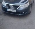 Серый Рено Латитьюд, объемом двигателя 2 л и пробегом 179 тыс. км за 7000 $, фото 1 на Automoto.ua