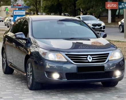 Рено Латитьюд 2011 в Одессе на Automoto.ua Серый Рено Латитьюд, объемом двигателя 2 л и пробегом 161 тыс. км за 6999 $, фото 26 на Automoto.ua