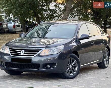 Рено Латитьюд 2011 в Одессе на Automoto.ua Серый Рено Латитьюд, объемом двигателя 2 л и пробегом 161 тыс. км за 6999 $, фото 14 на Automoto.ua