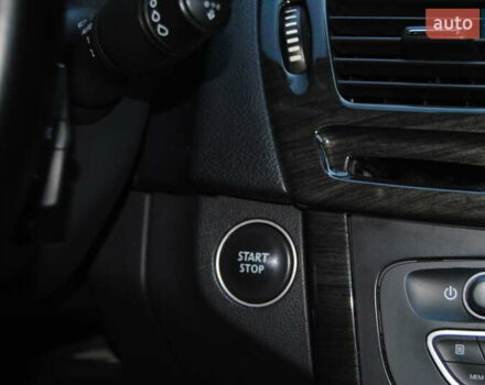 Серый Рено Латитьюд, объемом двигателя 2 л и пробегом 184 тыс. км за 8998 $, фото 32 на Automoto.ua