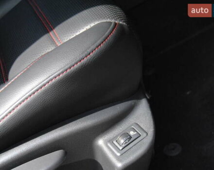 Серый Рено Латитьюд, объемом двигателя 2 л и пробегом 184 тыс. км за 8998 $, фото 33 на Automoto.ua