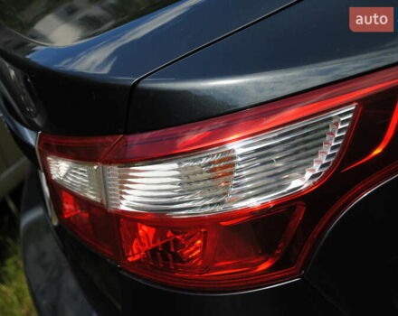 Серый Рено Латитьюд, объемом двигателя 2 л и пробегом 184 тыс. км за 8998 $, фото 14 на Automoto.ua